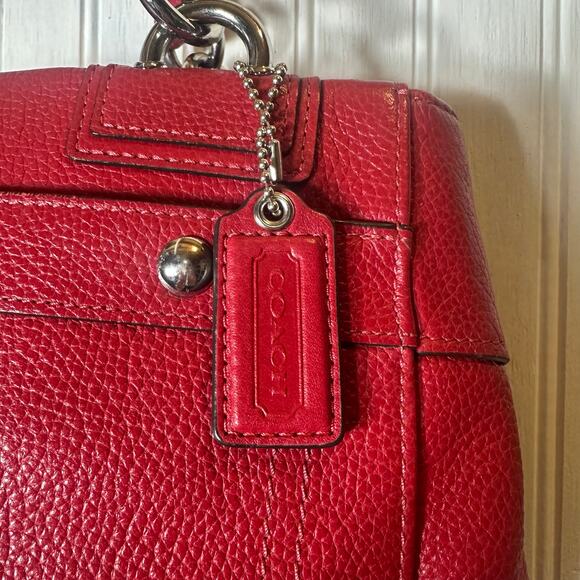 Coach Penelope Turnlock Satchel Bag Red Pebbled Leather - Picture 3 of 10